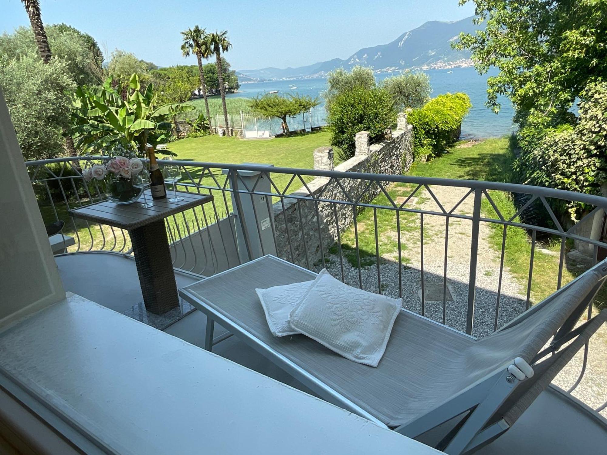 Villa Franca Pilzone Bagian luar foto