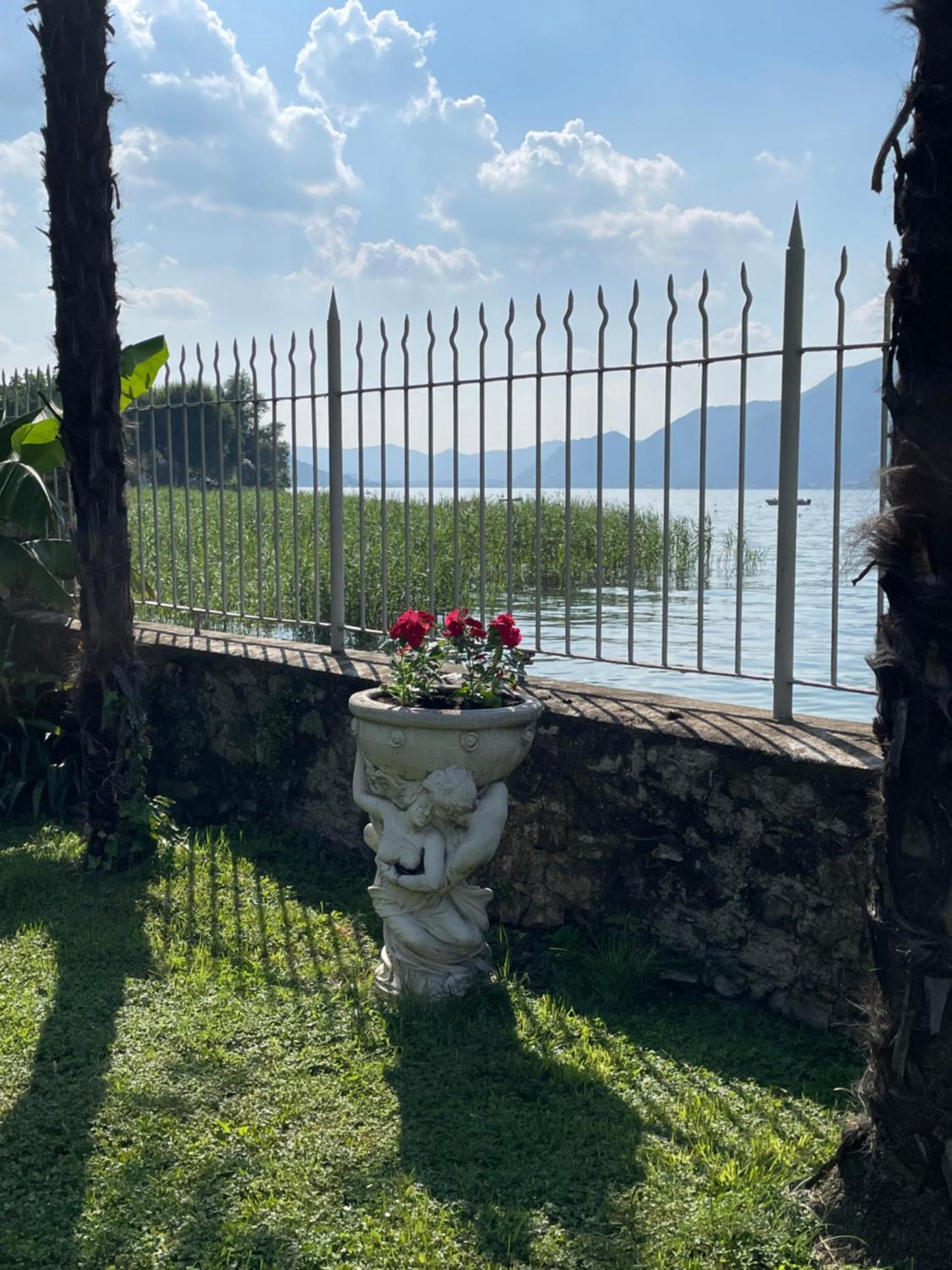 Villa Franca Pilzone Bagian luar foto